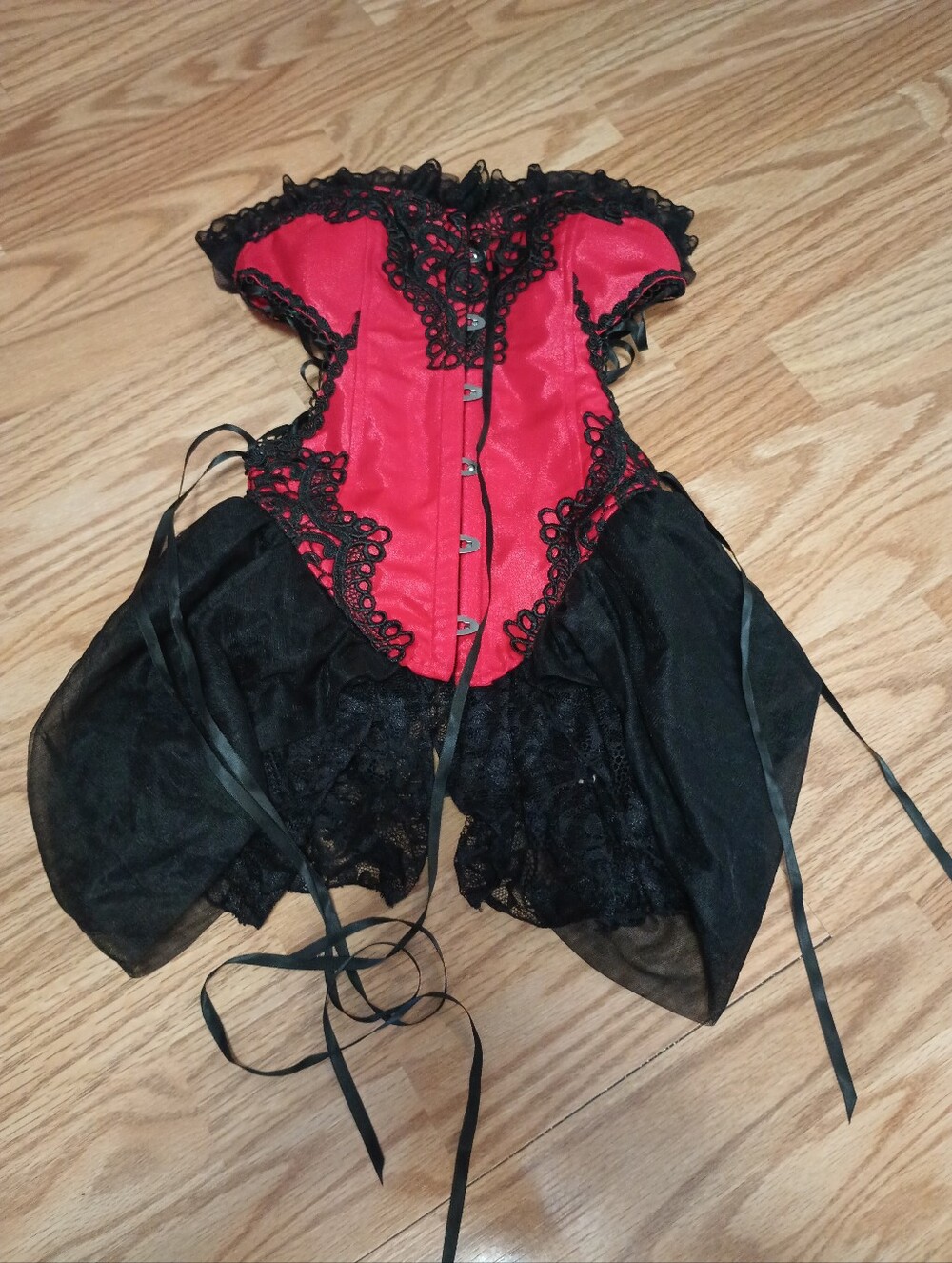 Charmian Corset. Red Satin & Black Lace. Boning. Size Small